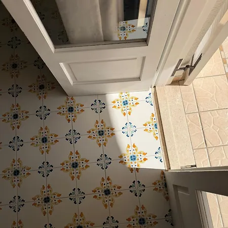 Ξενοδοχείο με διαμερίσματα Mendolita 4*