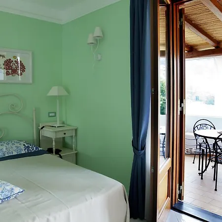 Aparthotel Mendolita 4*